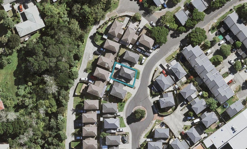34 Rakich Place, Henderson, Auckland - Carousel 1