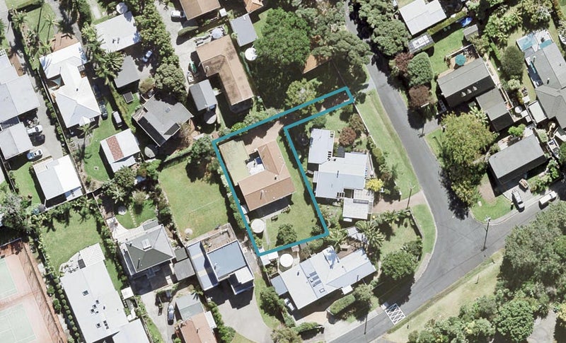 4 Cross Street, Manly, Whangaparaoa - Carousel 1