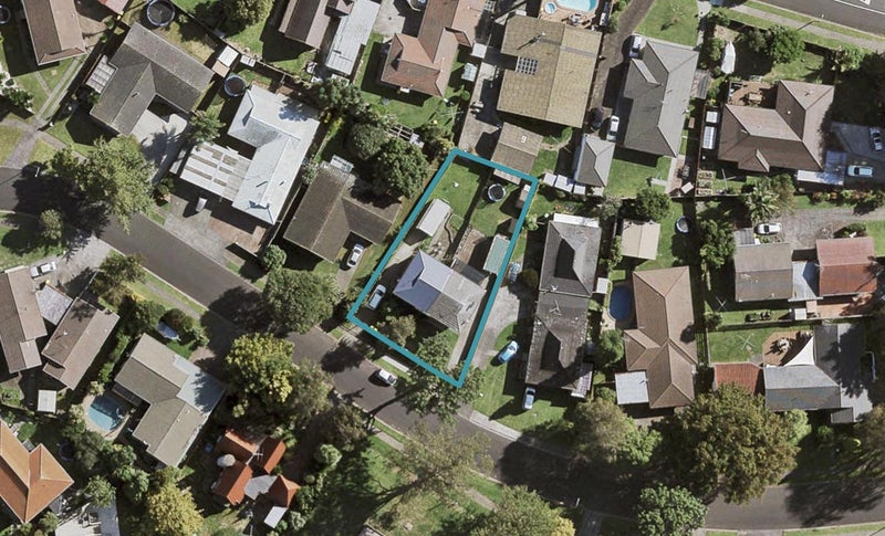 7A Balgowan Terrace, Conifer Grove, Takanini - Carousel 1