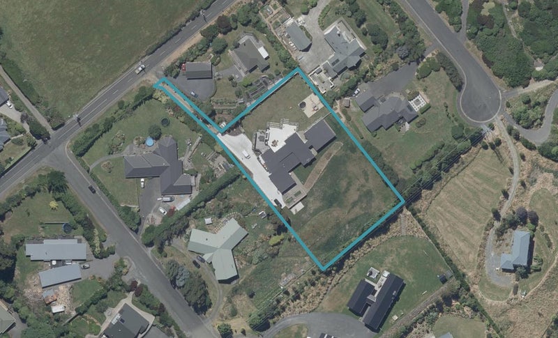 236 Wakari Road, Helensburgh, Dunedin - Carousel 1