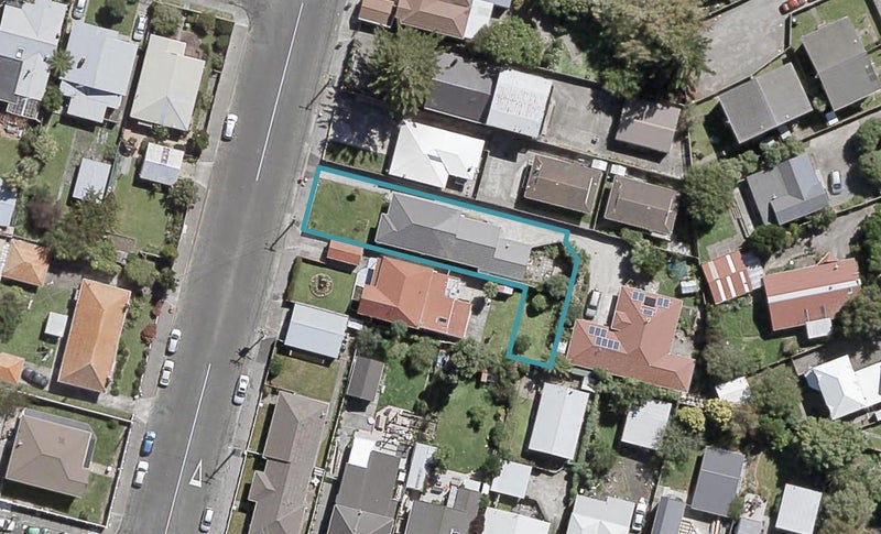 4 Fitzherbert Street, Alicetown, Lower Hutt - Carousel 1