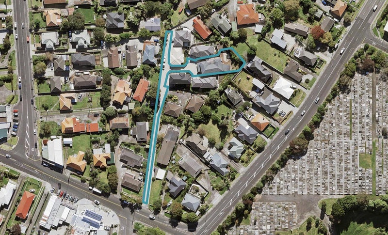 744 Richardson Road, Hillsborough, Auckland - Carousel 1