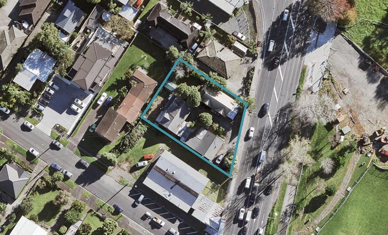 2/1471 Great North Road, Waterview, Auckland - Carousel 1