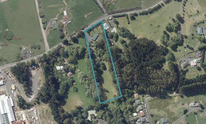 36 Abbotts Hill Road, Abbotsford, Dunedin - Carousel 1