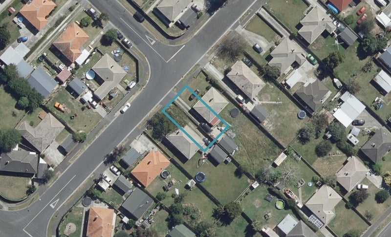 8 Rawlings Street, Bader, Hamilton - Carousel 1