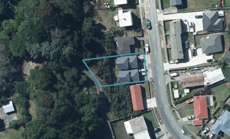 72 Hampshire Street, Cannons Creek, Porirua - Carousel 1