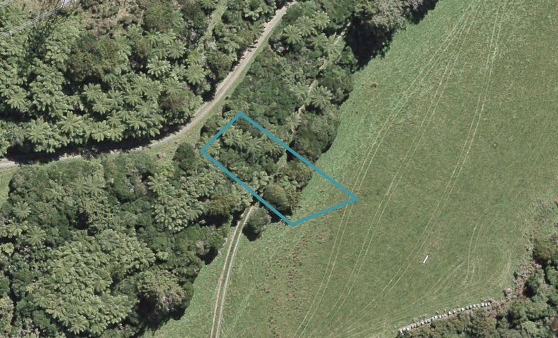 30 Colorado Road, Totara Park, Upper Hutt - Carousel 1