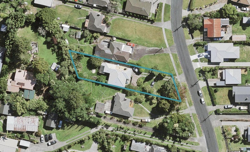 33 Ambler Avenue, Glen Eden, Auckland - Carousel 1