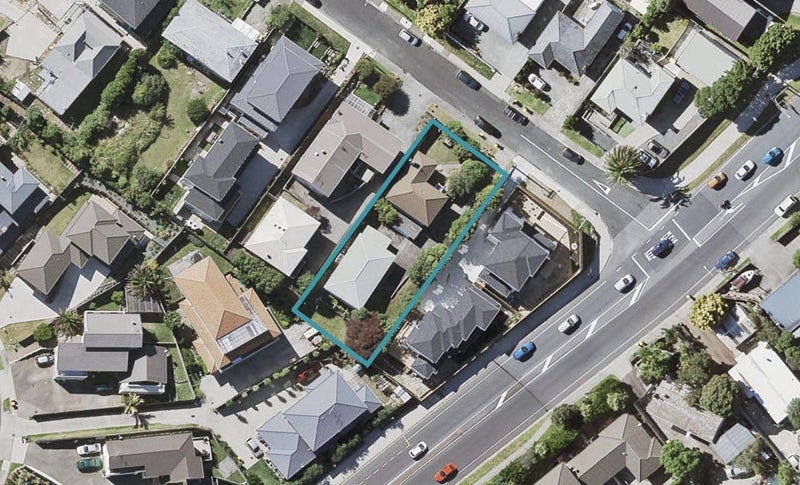 1/21 Hauraki Crescent, Pinehill, Auckland - Carousel 1