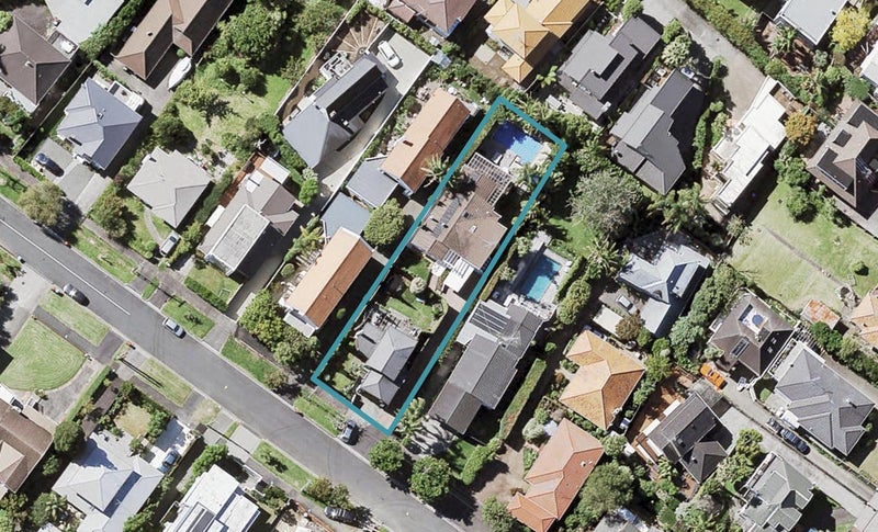2/42 Sylvia Road, St Heliers, Auckland - Carousel 1