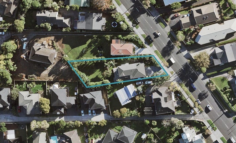 125 New Windsor Road, New Windsor, Auckland - Carousel 1
