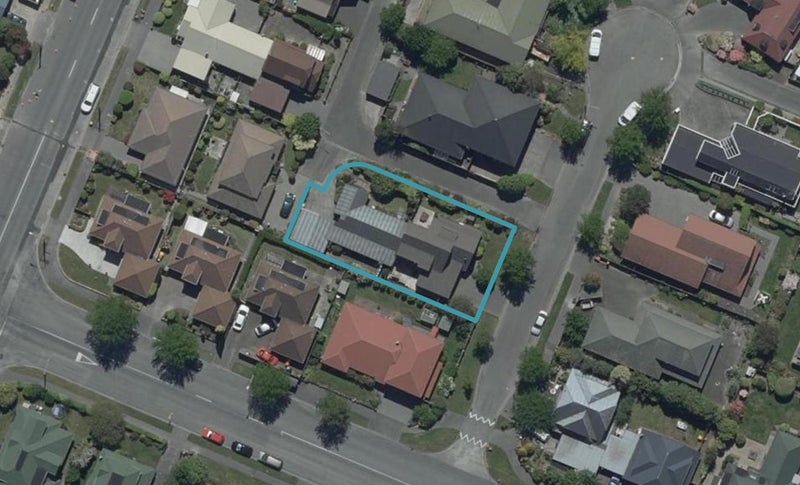 2/5 Derenzy Place, Avonhead, Christchurch - Carousel 1
