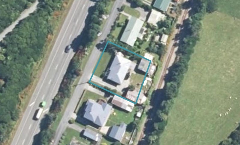 579 Main South Road, Gladstone, Greymouth - Carousel 1