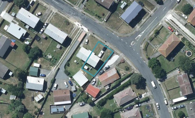 21A Loongana Street, Waitangirua, Porirua - Carousel 1