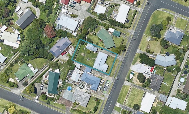 27 Bongard Street, Gate Pa, Tauranga - Carousel 1