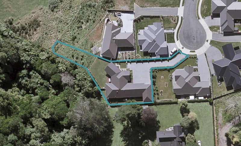 26 Aderman Place, Hurworth, New Plymouth - Carousel 1