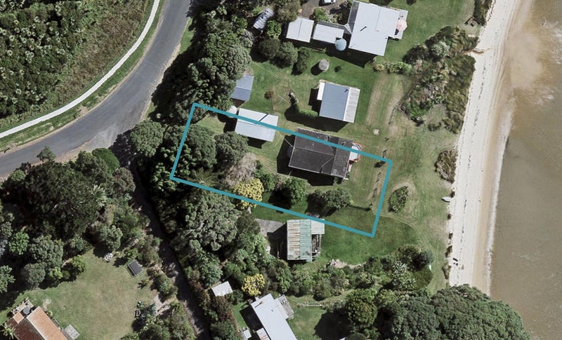 462 Matakawau Road, Āwhitu - Carousel 1