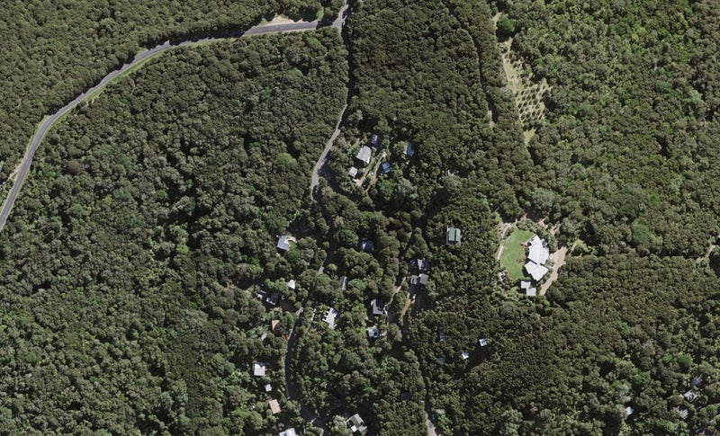 2 Okoka Road, Ōmiha, Waiheke Island - Carousel 1