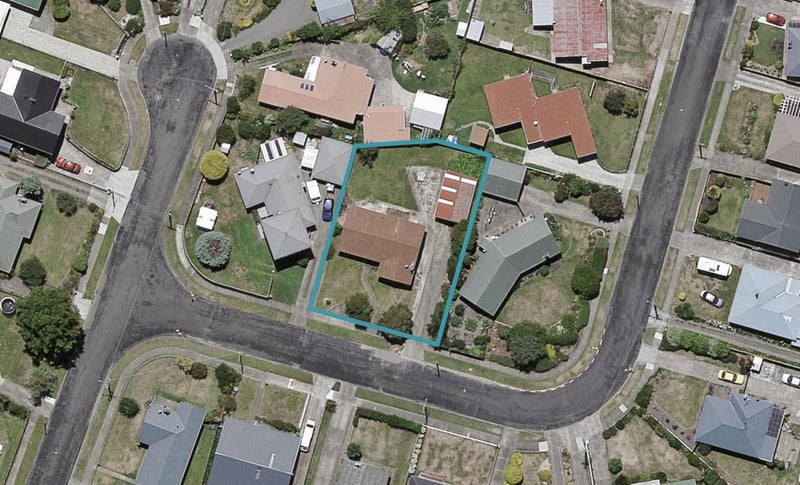 3 Jull Crescent, Waipukurau, Waipukurau - Carousel 1