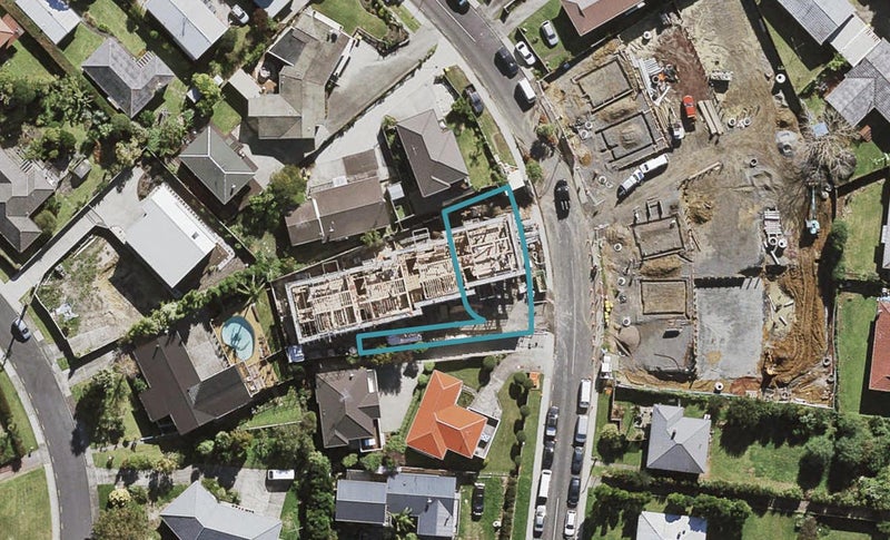 58A Potter Avenue, Northcote, Auckland - Carousel 1
