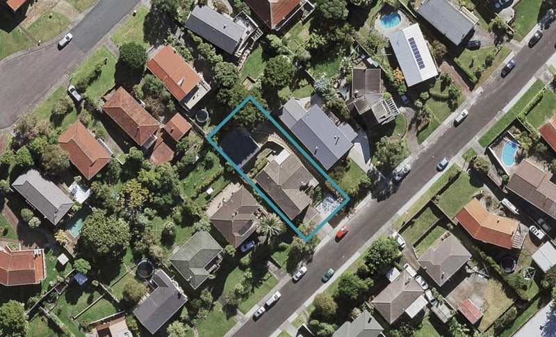 44 Compton Street, Hillcrest, Auckland - Carousel 1