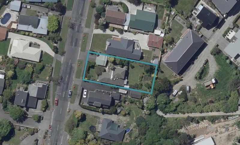 11 Soleares Avenue, Mount Pleasant, Christchurch - Carousel 1