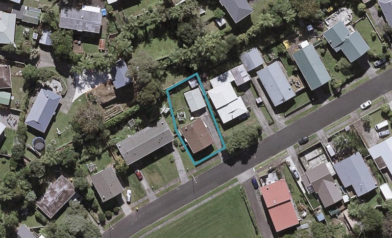80 Pembroke Street, Westown, New Plymouth - Carousel 1