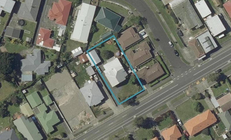 263 College Street, West End, Palmerston North - Carousel 1