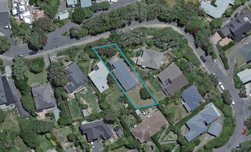 39 Ranui Crescent, Khandallah, Wellington - Carousel 1