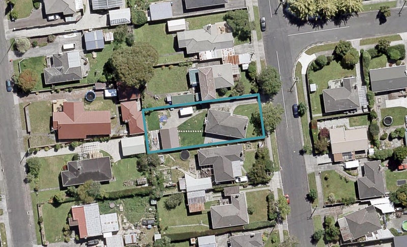 39 Clyma Street, Elderslea, Upper Hutt - Carousel 1