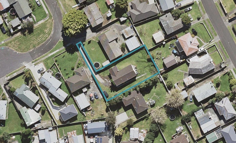 32 Forbury Place, Mangere, Auckland - Carousel 1