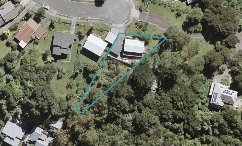28 Gentian Street, Timberlea, Upper Hutt - Carousel 1