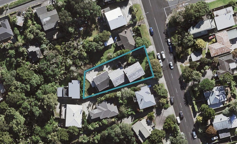 3/152 Glenfield Road, Birkenhead, Auckland - Carousel 1