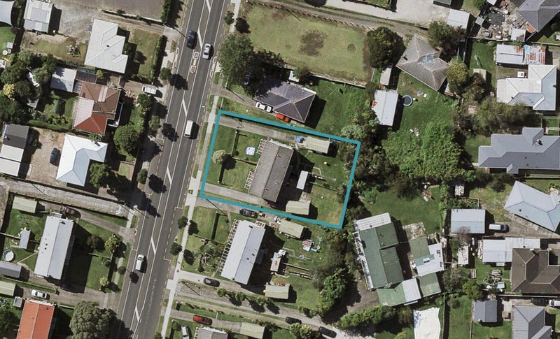 105 Preston Road, Ōtara, Auckland - Carousel 1