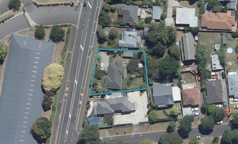 14 Brooklyn Road, Claudelands, Hamilton - Carousel 1