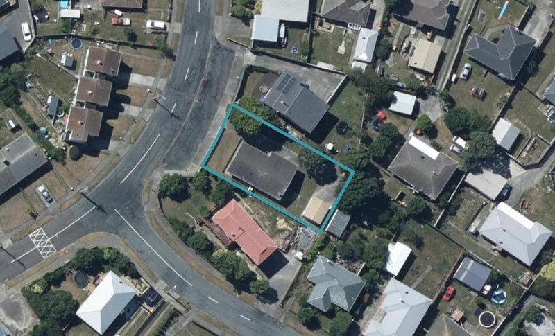 54 Herewini Street, Titahi Bay, Porirua - Carousel 1