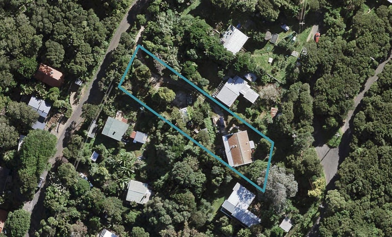 30 Glen Brook Road, Omiha, Waiheke Island - Carousel 1