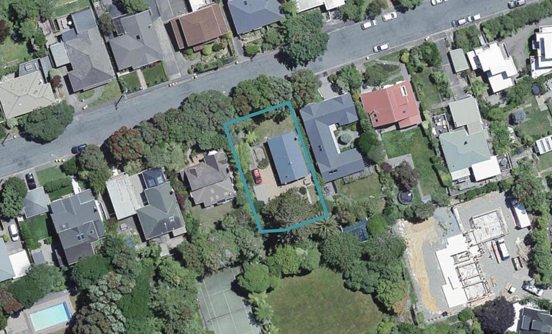 12 Waikare Street, Karori, Wellington - Carousel 1