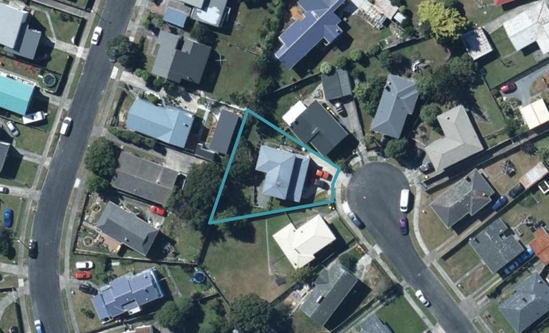 19 Stipulate Place, Ascot Park, Porirua - Carousel 1