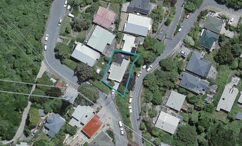 65 Durham Street, Aro Valley, Wellington - Carousel 1