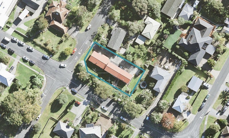 2/13 Bertram Street, Warkworth, Auckland - Carousel 1