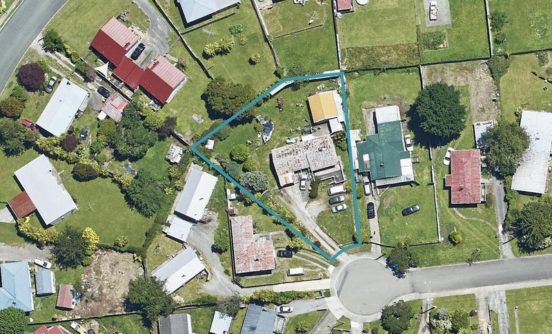21 Leslie Avenue, Western Heights, Rotorua - Carousel 1