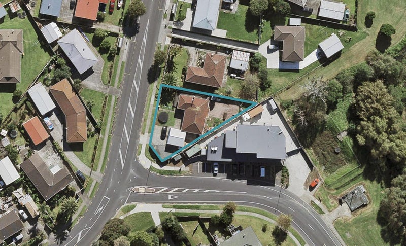 58 Harania Avenue, Favona, Auckland - Carousel 1