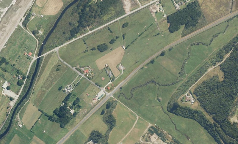 2B Takutai Road, Hokitika - Carousel 1