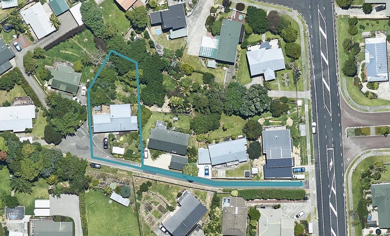7 D'Urville Way, Welcome Bay, Tauranga - Carousel 1
