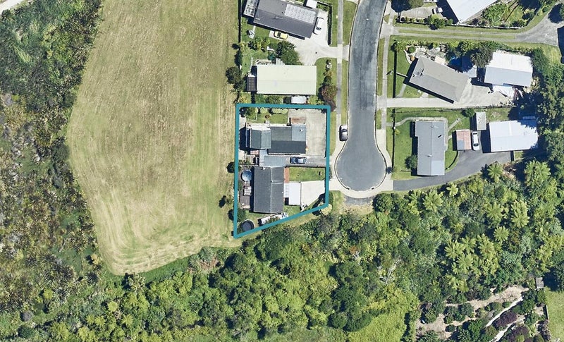 65 Westwood Street, Bellevue, Tauranga - Carousel 1