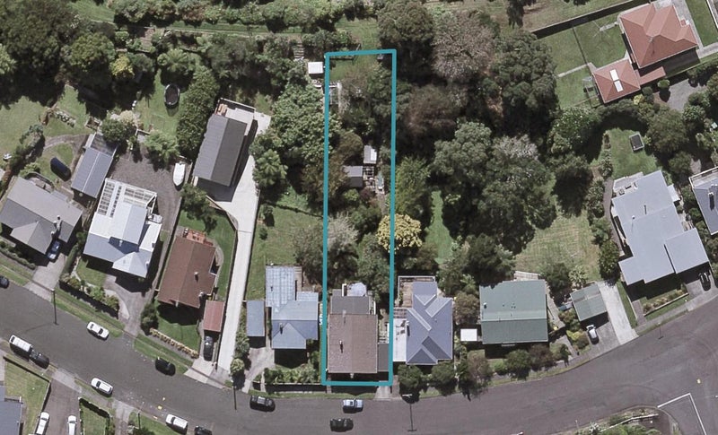 53 Waiwaka Terrace, Strandon, New Plymouth - Carousel 1