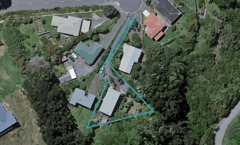 35A Spenmoor Street, Newlands, Wellington - Carousel 1