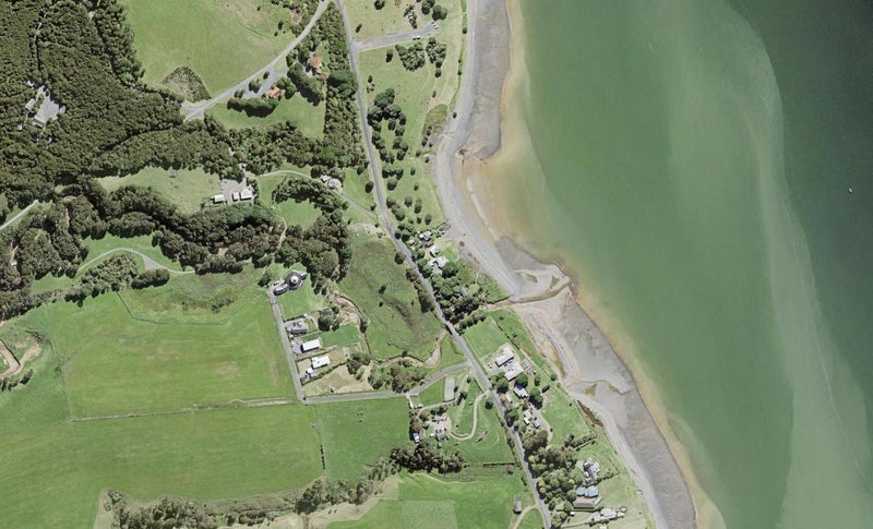 1742 East Coast Road, WHAKATIWAI, MIRANDA - Carousel 1