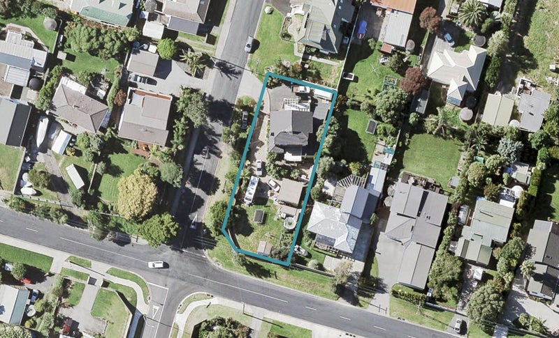 49 Karaka Road, Beachlands, Auckland - Carousel 1